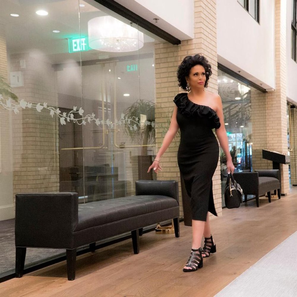 Meet your Posher, Laura